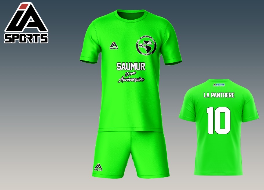 Tenue football personnalisée IA SPORTS — maillot et short verts FC Rambouillet